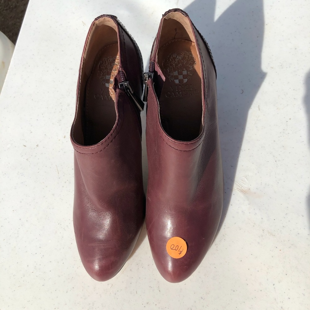 Nice Women’s Vince Camuto Heels